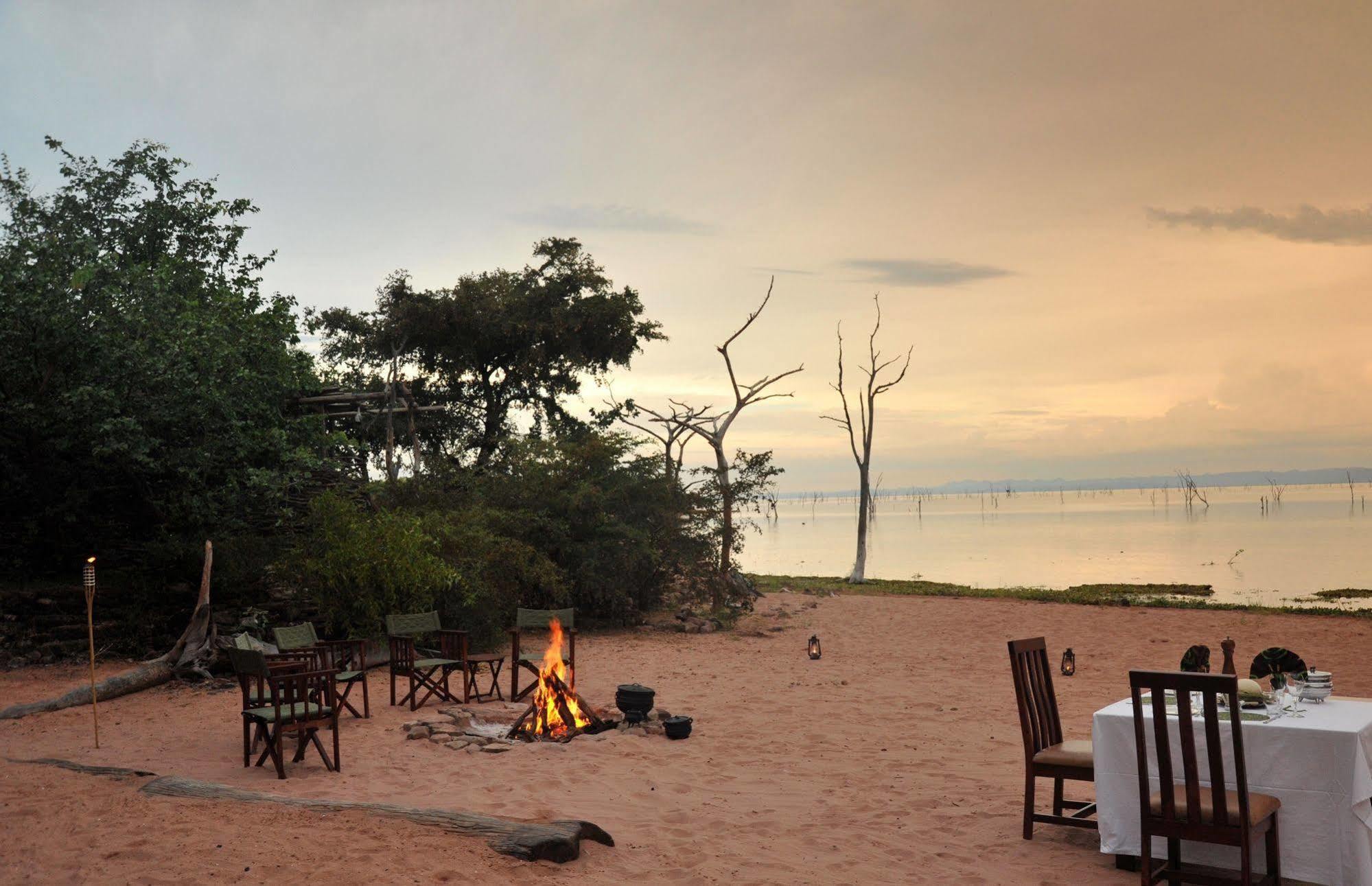 Matusadona National Park Changa Safari Camp מראה חיצוני תמונה